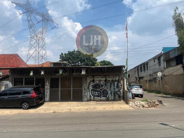 Dijual Rumah Usaha di Jalan Raya Puspitek Tangerang Selatan, Dekat Univ ITI, Unpam, Global Islamic 2