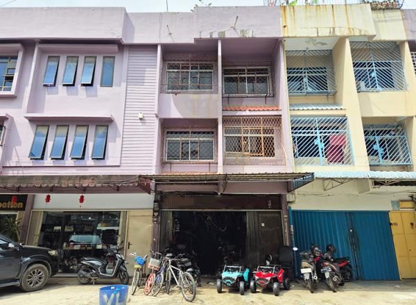 Dijual Ruko Komplek Bumi Indah di Nagoya