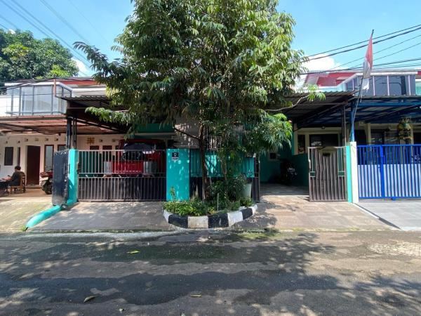 Dijual Rumah Luas di Cikunir Bekasi 