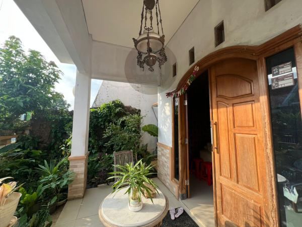 Rumah siap huni di Candi Kalasan