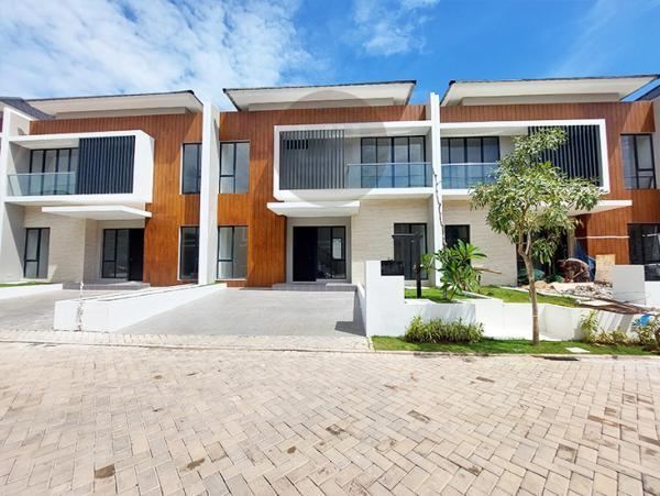 Dijual Rumah di Citraland Megah Cluster Luxe Hill