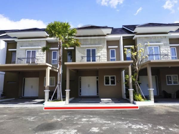 4 bedrooms House for sale at Jimbaran, Kuta Selatan, strategic location, well maintained, close to Ngurah Rai Airport