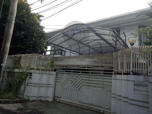 Dijual Rumah 2 lantai dengan lebar 40mtr di Jl Agung Tengah, Sunter, Jakarta Utara