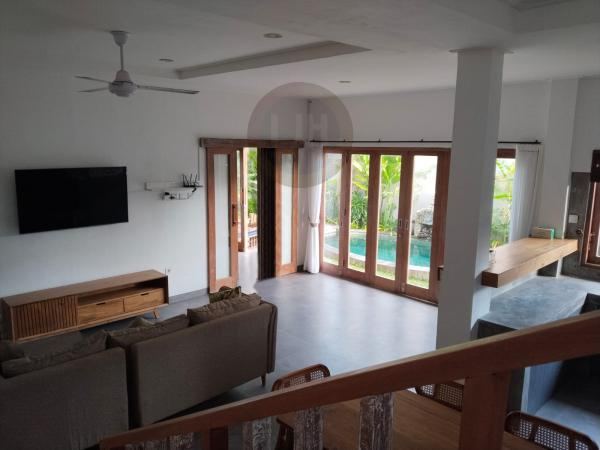 3 bedrooms villa for rent at Canggu, strategic location, well maintained close to Nelayan Beach