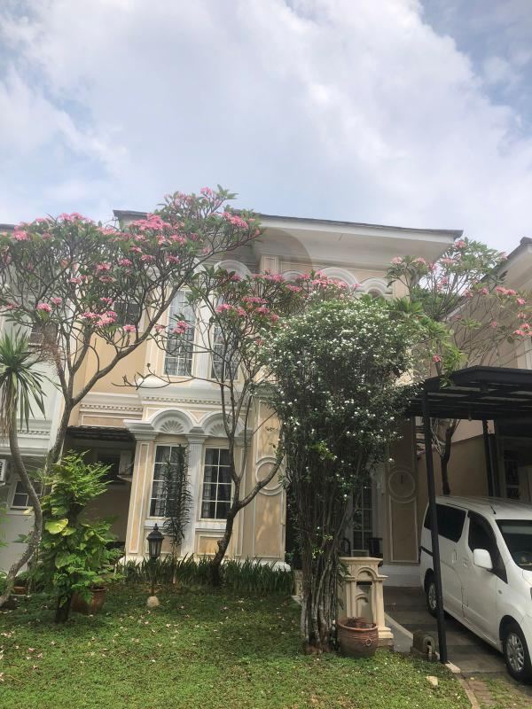 Disewakan Rumah Bellagio The Green BSD City
