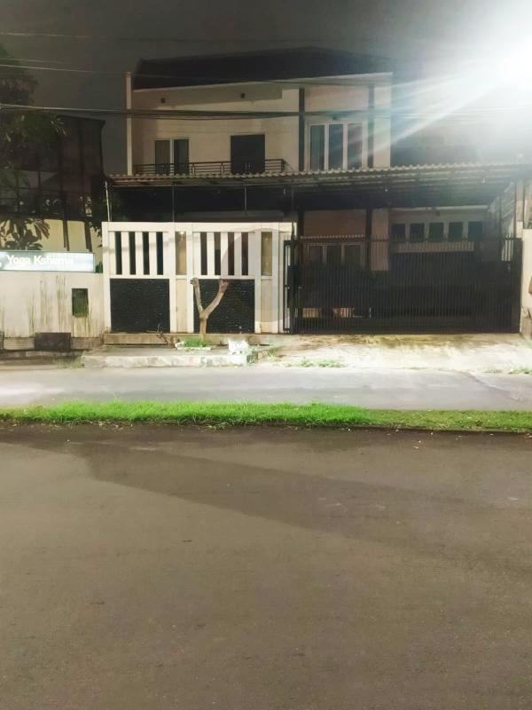 Disewakan Rumah Villa Melati Mas Serpong Tangerang Selatan