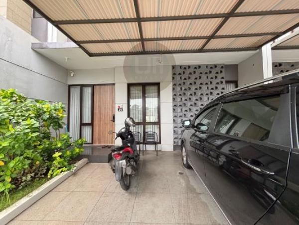 Rumah Baru Grand Wisata Cluster Cherry Ville, 2 Lantai, Kondisi Terawat, Siap Huni, 4 Kamar Tidur, Hadap Timur, Bisa KPR, Akses Langsung Tol Tambun Grand Wisata Bekasi