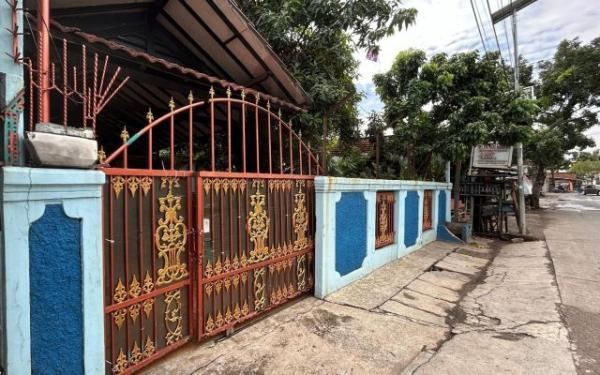 Rumah 1 Lantai Luas 300m2, 3 Kamar Tidur, Hanya 13 Menit Menuju Pintu Tol Bekasi Timur, Dan Summarecon Mall, Bekasi Timur, Lokasi Pinggir Jalan Cocok Dijadikan Tempat Usaha, Bekasi