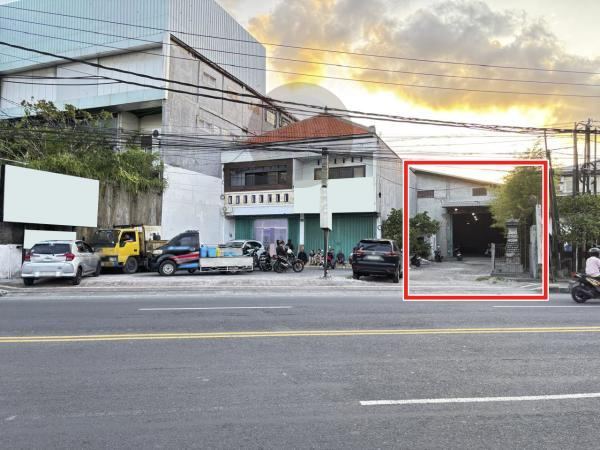 Warehouse for rent at Jl. Mahendradata, Denpasar, strategic location, close to Gatsu and Teuku Umar area