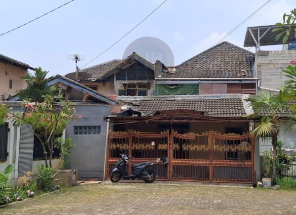Rumah Minimalis dan Nyaman di Harapan Indah (C0733)