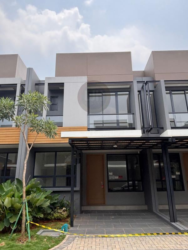 Disewakan Rumah Teravia di BSD City Dekat Mall Eastavara