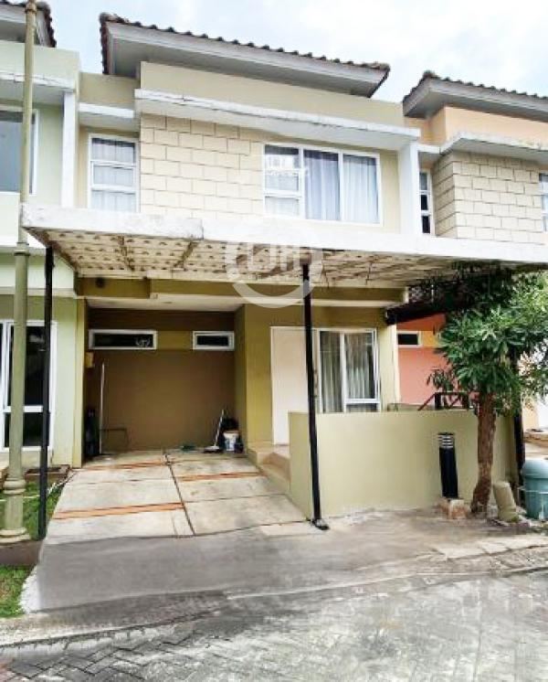 Dijual Rumah Virginia Village Gading Serpong, Sudah Renovasi, Full interior dan Fully Furnished