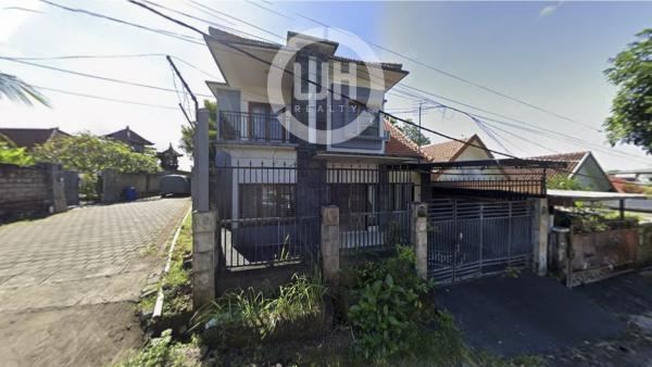 House for rent at Benoa, strategic location, well maintained, good access, close to Udayana University