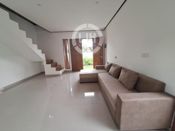 House for rent at Canggu, strategic location with new building, close to Batu Bolong area