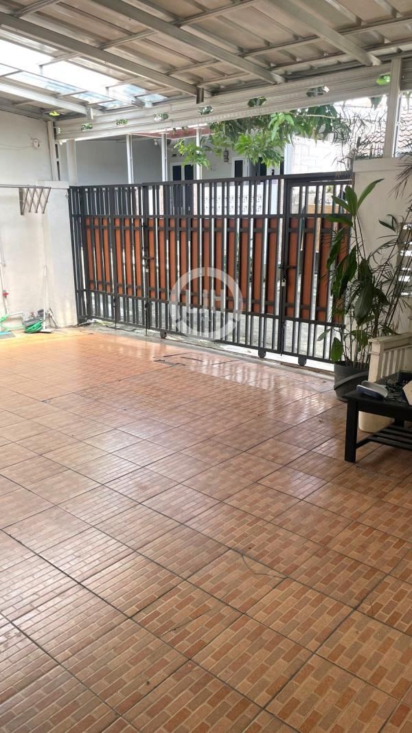 Jual Cepat Rumah Luas Siap Huni Di Jatisari, Bekasi.
