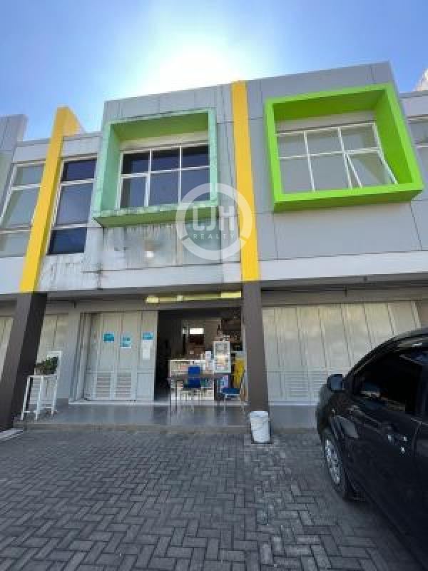 Ruko 2 Lantai, Luas 118m2, Cocok dijadikan Kantor, Warehouse, Tempat Usaha, Laundry, Siap Pakai, Keamanan 24jam, Bebas Parkir, di Derwati Mas Bandung