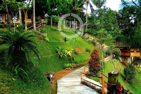 Resort Villa Luas Di Kawasan Sejuk & Asri Di Cibadak, Sukabumi.