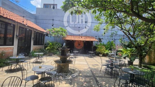 Dijual Rugi Rumah dan Cafe di jalan veteran Raya Bintaro Jakarta Selatan