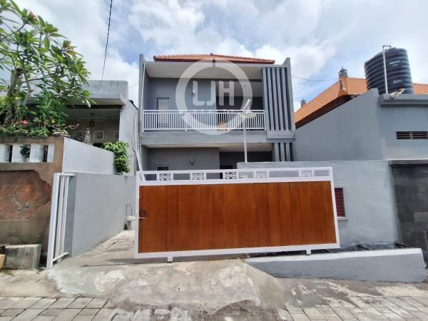 3 bedrooms house for sale at Denpasar. strategic location with new building, close to Gatsu area