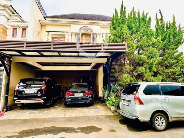 Dijual Rumah Mewah Siap Huni di Bangka Kemang Town House Jakarta 