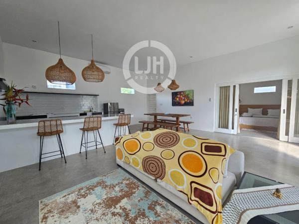 3 bedrooms villa for rent at Canggu, strategic location, well maintained, close to Batu Bolong Beach