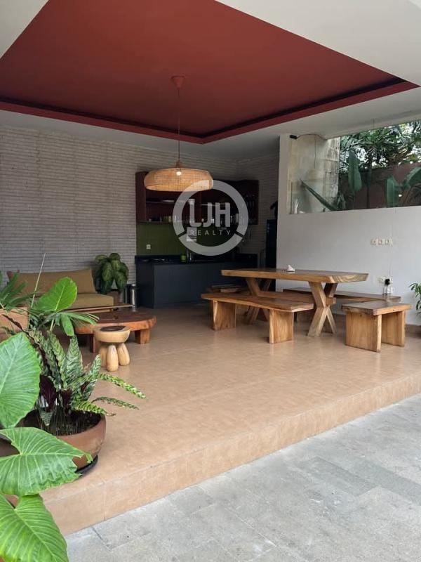 2 bedrooms villa for sale with special price at Ungasan, Kuta Selatan, strategic location, well maintained, close to Garuda Wisnu Kencana