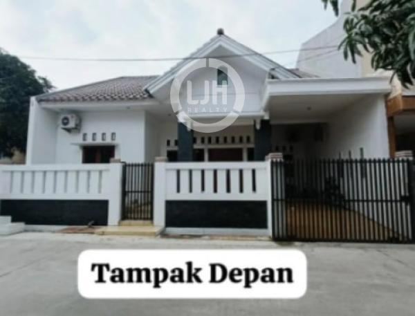 Rumah Hook di bekasi utara Tytyan Kencana dekat stasiun (C0992)