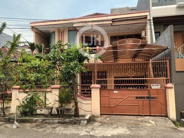 Dijual Rumah Kokoh, Lega, dan Siap Huni di Danau Agung Sunter, Jakarta Utara