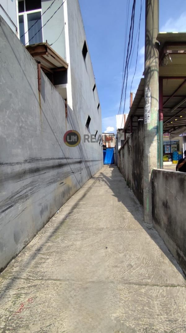 Dijual Rumah Workshop di Bintara Jaya Bekasi 