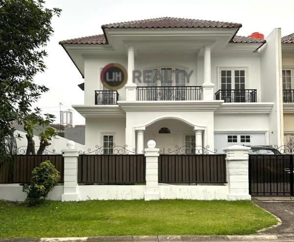 Rumah Boulevard Siap Huni Di Legenda Wisata - Cibubur