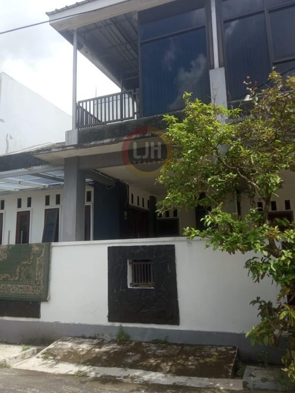 Rumah 2,5 Lantai Siap Huni Di Vila Nusa Indah - Bogor