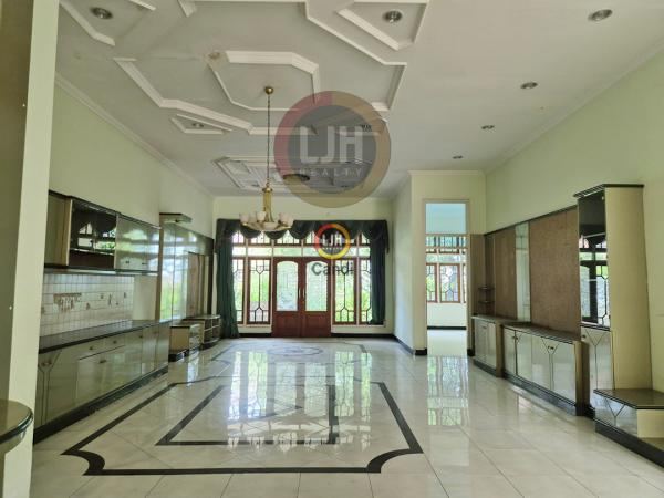 Jual Sewa Rumah di Bukit Coklat Bukit Sari Semarang. Harga sewa 200jt/th
