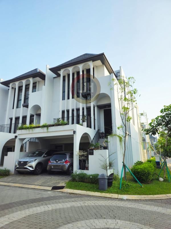 Dijual Rumah Hoek Aether Greenwich Park BSD City Full Furnished