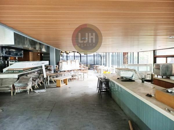 Disewakan Exs Resto KFC Preminum di Senopati Jakarta Selatan