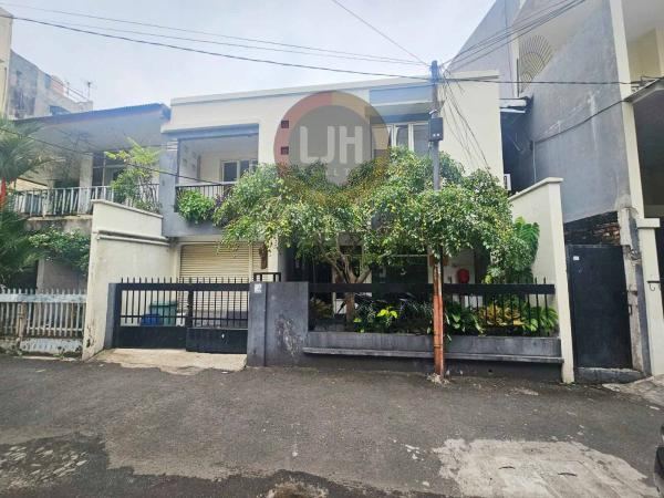 Properti Idaman! Rumah Kost Mangga Besar, Jakarta Barat, 17+1 Kamar Tidur, Lokasi Strategis Banget