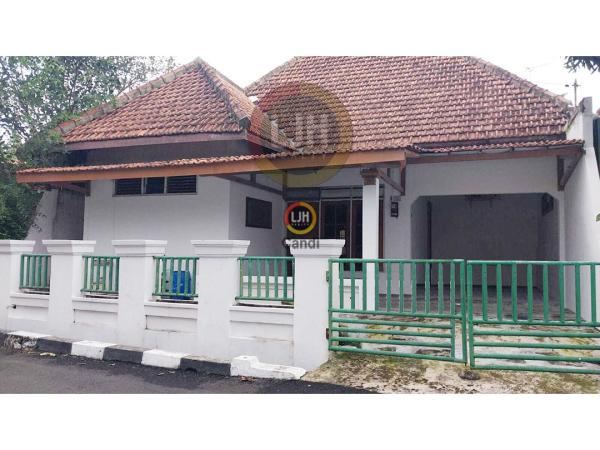 Rumah di Srikaton Timur Ngaliyan Semarang