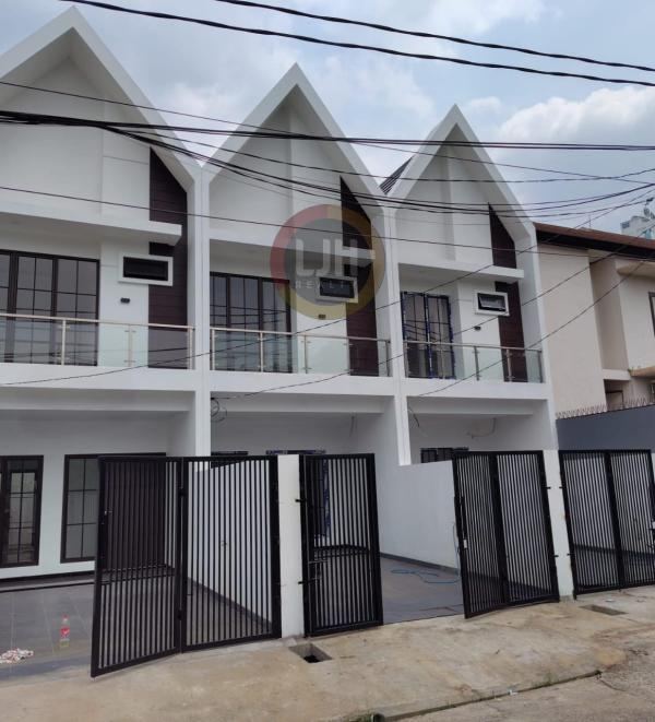 Rumah baru nyaman dan terlihat mewah 