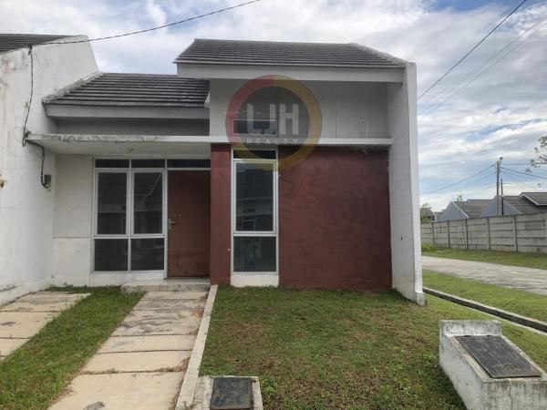 Rumah Hoek di Cluster Cantik Citra Maja City