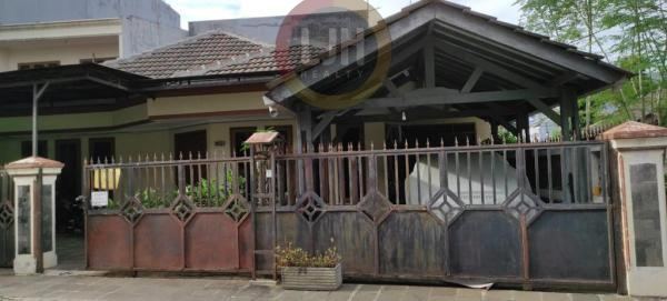 Dijual Rumah Luas 262 kondisi tanah ngantong ke dalam di Jl Nusantara Sunter agung
