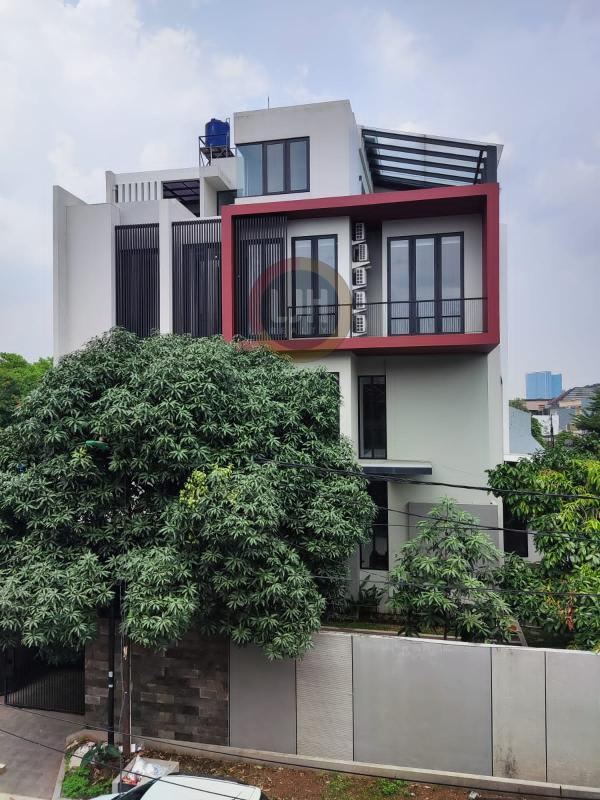 Dijual Rumah Mewah Modern di Kawasan Elite Pulomas, Jakarta Timur 