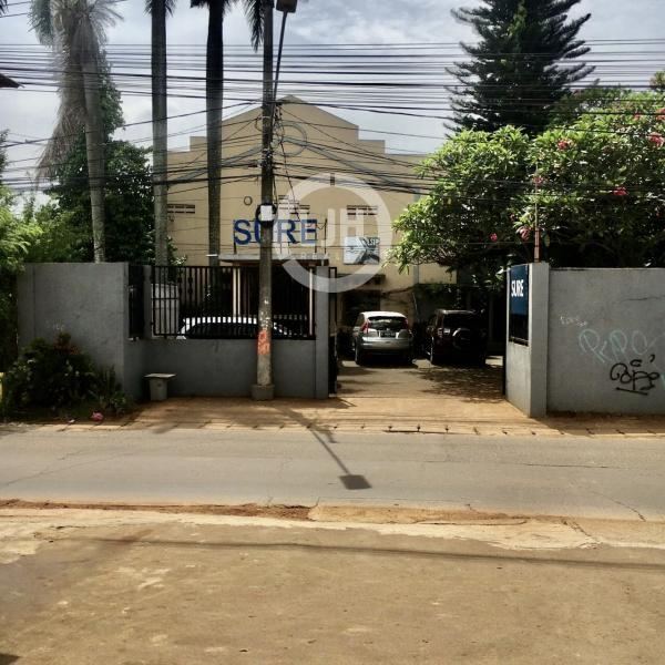 Kantor Siap Pakai di Binong Curug, 9 AC, Listrik Besar, Lokasi Strategis
