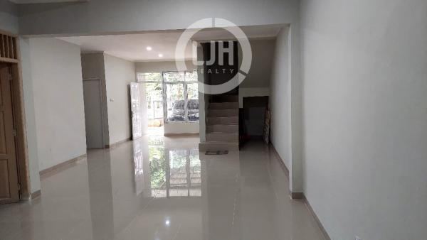 Rumah Siap Huni Di Taman Permata Sakti, Karawaci