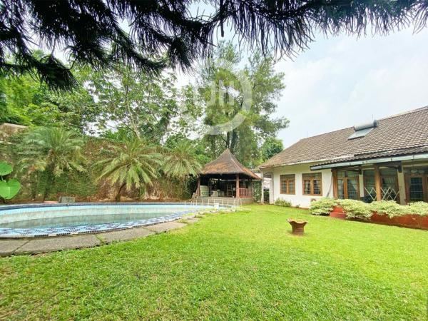 Rumah Asri & Strategis di Pejaten Raya, Nempel Kemang Jaksel