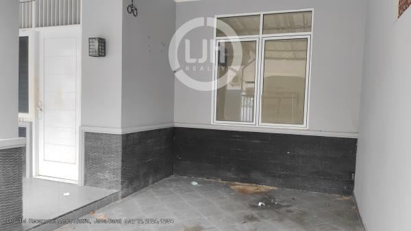 Dijual Rumah di Taman harapan baru dekat superindo bekasi (D0235)