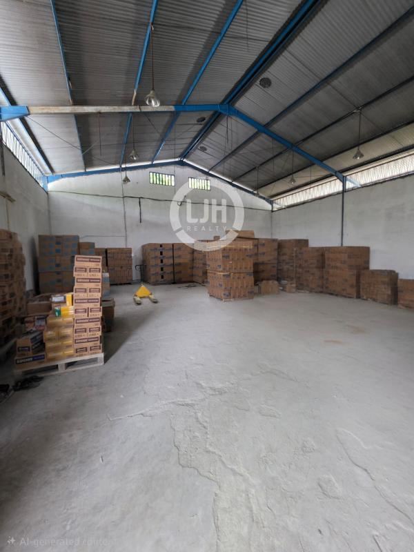 Gudang bagus di Pudak Payung