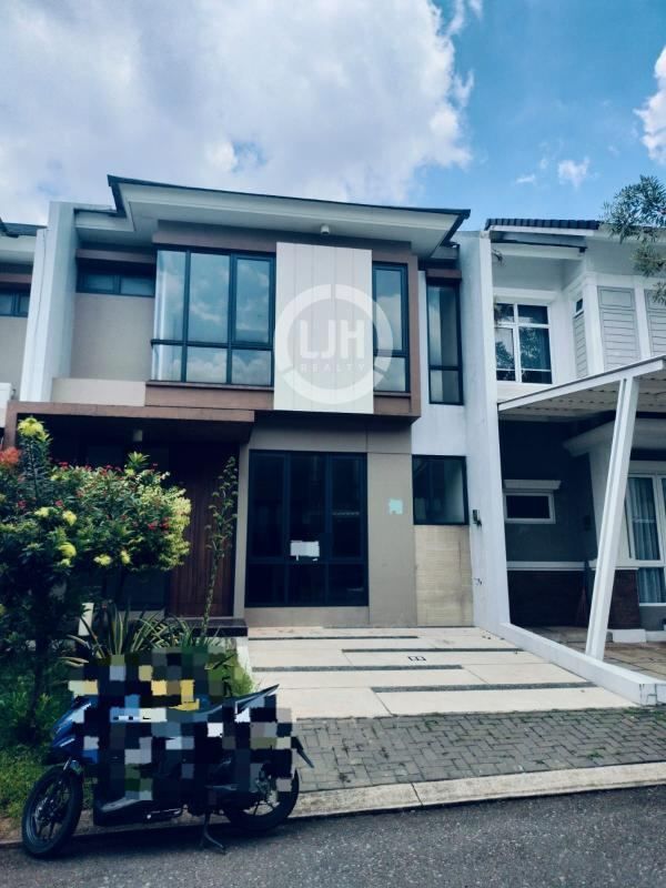Rumah 2 Lantai Harga Nego di Kota Wisata Cibubur
