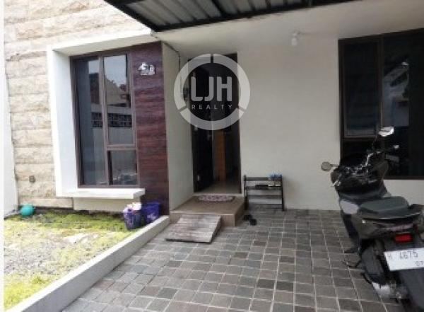 Rumah di daerah Ketileng