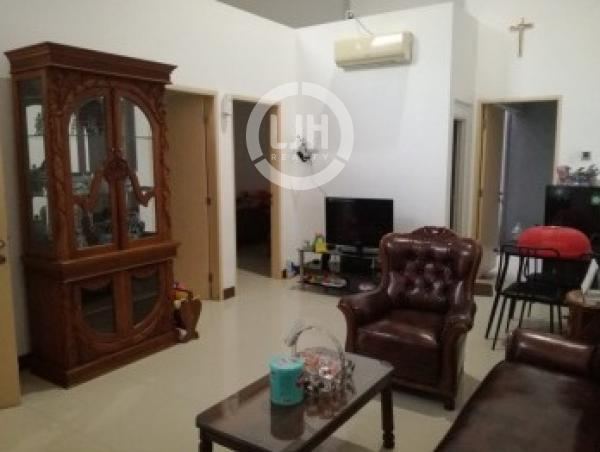 Rumah siap huni di Graha Wahid
