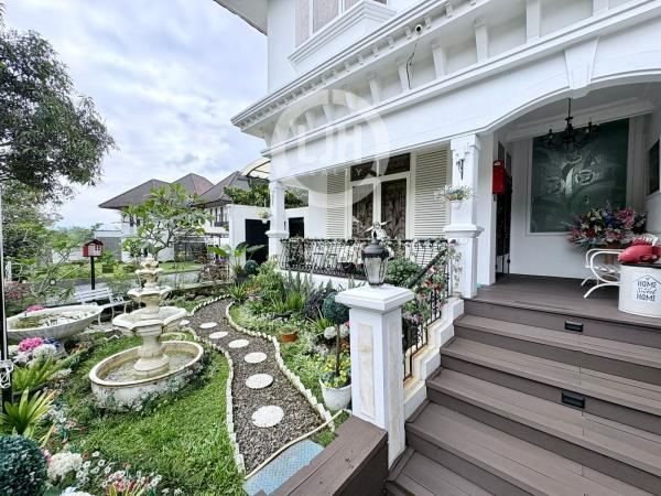 Dijual Rumah di Kota Baru Parahyangan, Mewah Ala Eropa Tatar Pitaloka