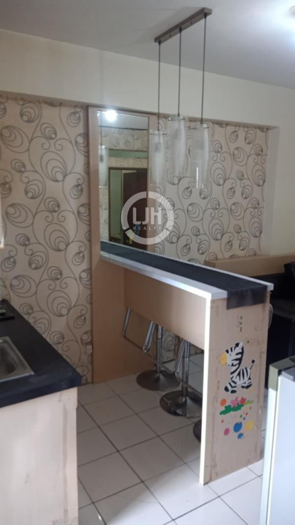Apartemen Gateway Ahmad Yani Siap Huni Full Furnish View Kota dan Gunung SHM Harga Terjangkau Nego